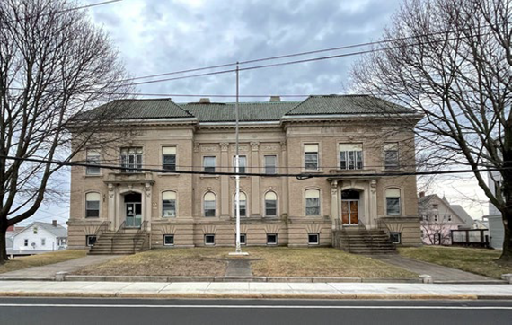 The Broad Street Homes project also includes 17 studio, one- and two-bedroom apartments in the rehabilitated former police station at 509-511 Broad Street, Central Falls.