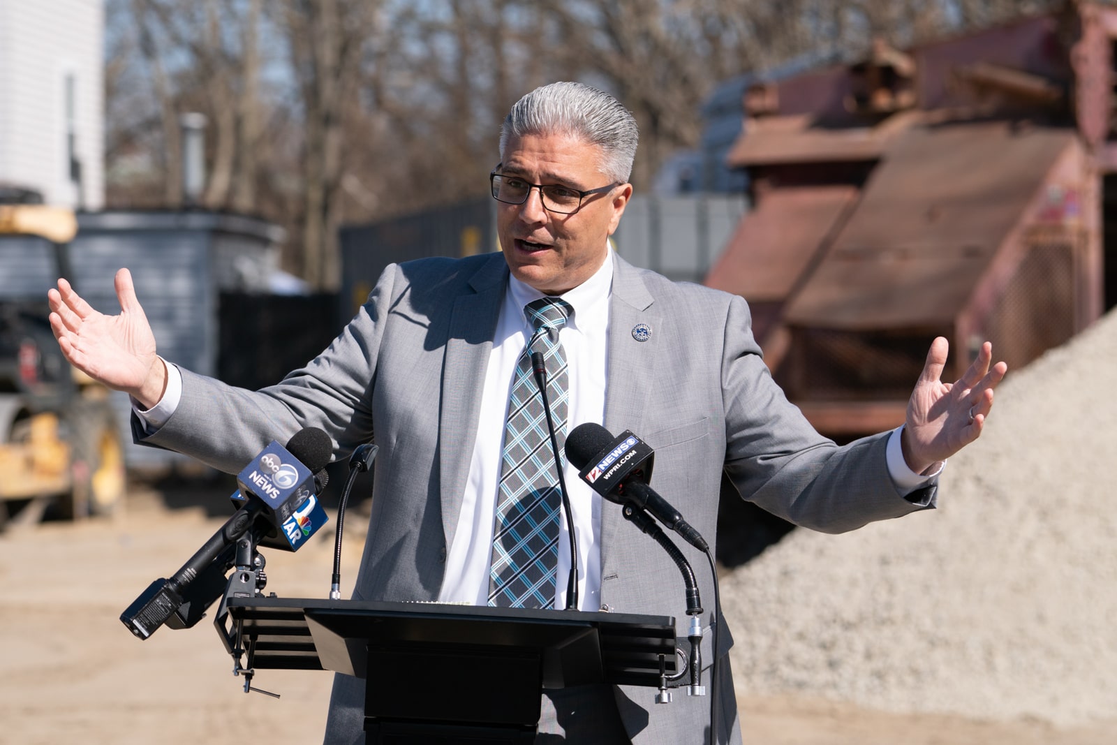 East Providence Mayor Bob DaSilva speaks at the groundbreaking event for the Residences at Riverside Square in East Providence on Monday, April 10, 2023. Photo by Stephen Ide/ONE Neighborhood Builders